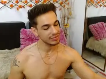 Chaturbate Live Porn of juan023_