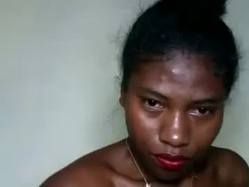 Chaturbate Adult Video Chat of karoliee