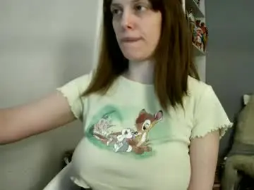 Chaturbate Live Sex Cam of summerbluesky