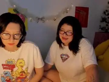 Chaturbate Live Sex Cam of marcy_grey