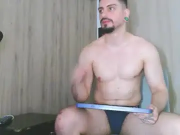 Chaturbate Adult Webcam of aaron_kwok28