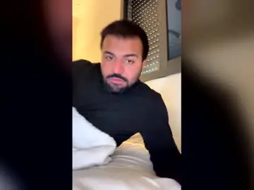 Chaturbate Live Sex Cam of belrevee