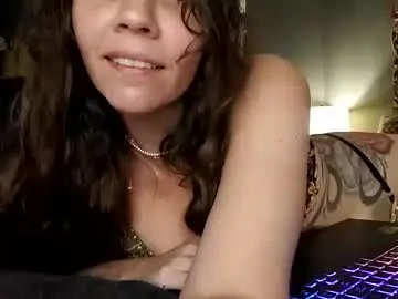 Chaturbate Live Sex of honeyhive_4u