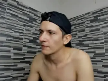 Chaturbate Live Sex Cam of kami_doublehot