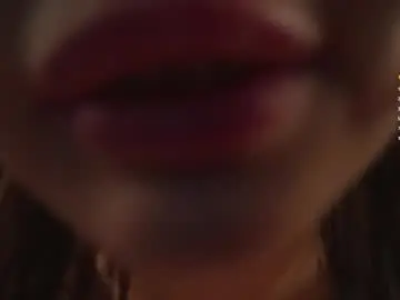 Chaturbate Live Sex Cam of myriambirkett