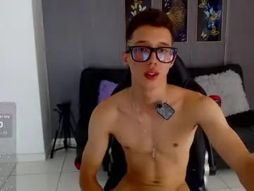 Chaturbate Nude Webcam of skinny_bigcock20