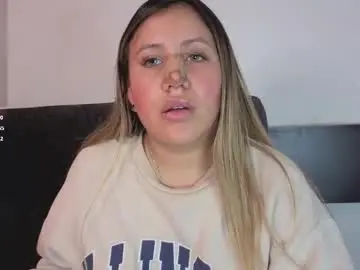 Chaturbate Free Live Porn of eleecttraa_12