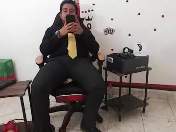 Chaturbate Live Sex of kalethbigdick88