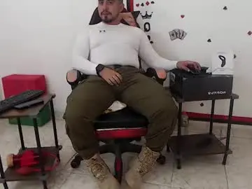 Chaturbate Watch Live Sex Cams of kalethbigdick88