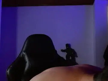 Chaturbate Live Porn of muscle_cock32