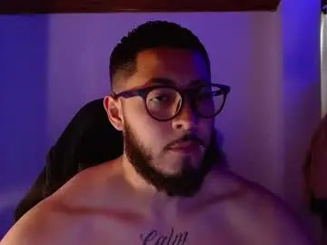 Chaturbate Sex Cam of muscle_cock32