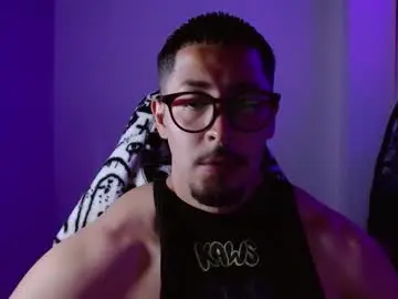 Chaturbate Best live sex cam show of muscle_cock32