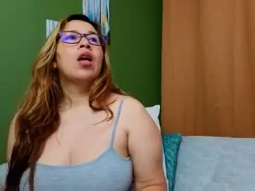 Chaturbate Adult Video Chat of abril_bianchi