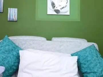 Chaturbate Live Sex Cam of abril_bianchi