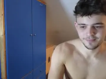 Chaturbate Free Porn Cam of adr_twink
