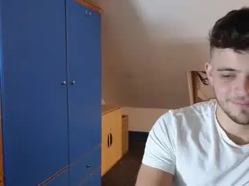 Chaturbate Live Sex Cam of adr_twink