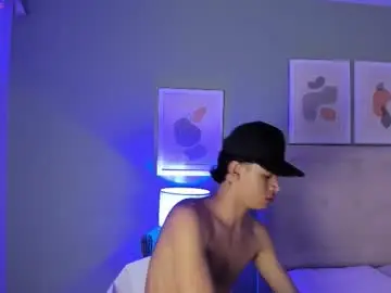 Chaturbate Free Porn Cam of apoloricci