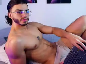 Chaturbate Watch Live Sex Cams of axel_stein03