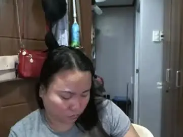 Chaturbate Live Sex Cam of bigboobslyn