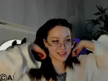 Chaturbate Sex Cam of kira_be11