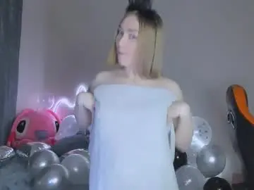 Chaturbate Live Sex of larakrein_lk