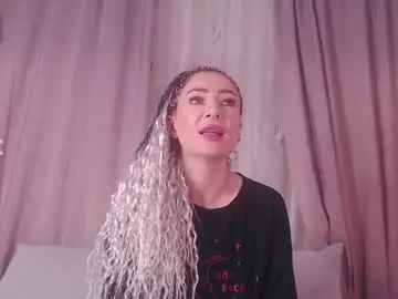 Chaturbate Free Live Porn of lucifera1