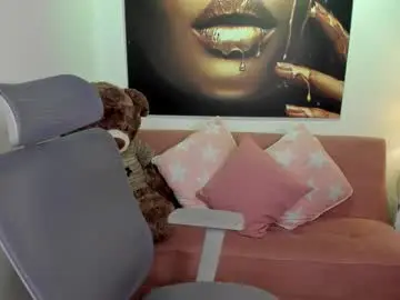 Chaturbate Nude Webcam of marianalopez81