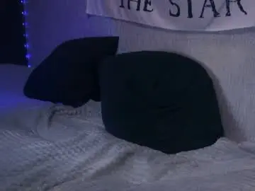 Chaturbate Live Sex Cam of matty_trees