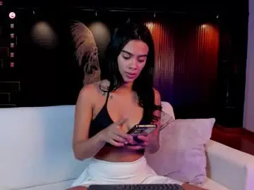 Chaturbate Best live sex cam show of saracorraless