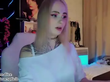 Chaturbate Free Live Porn of snake_bites