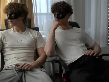 Chaturbate Free Porn Cam of adam21boy