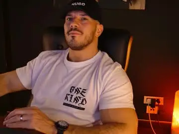 Chaturbate Adult Video Chat of angeloeric