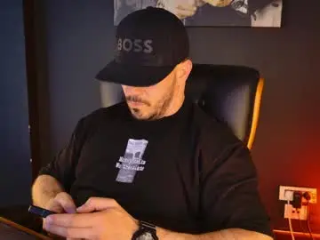 Chaturbate Best live sex cam show of angeloeric