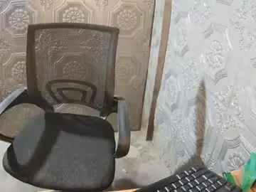 Chaturbate Live Sex Cam of asian_angelcumster