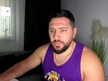 Chaturbate Live Porn of gold_alpha_boy