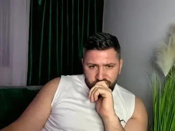 Chaturbate Live Sex Cam of gold_alpha_boy