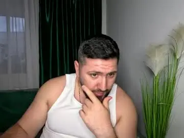 Chaturbate Watch Live Sex Cams of gold_alpha_boy