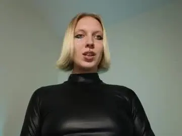 Chaturbate Adult Video Chat of marthahoffman