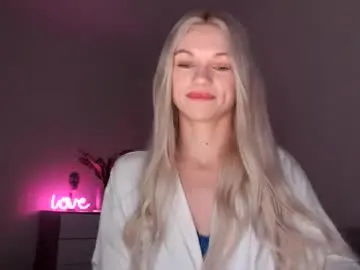 Chaturbate Live Sex Cam of missemma1111