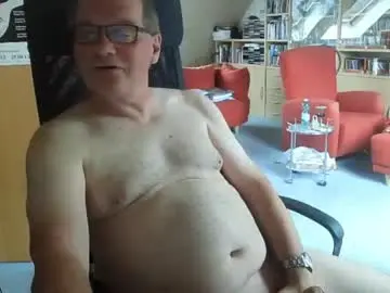 Chaturbate Free Live Porn of pavlovsdog2006