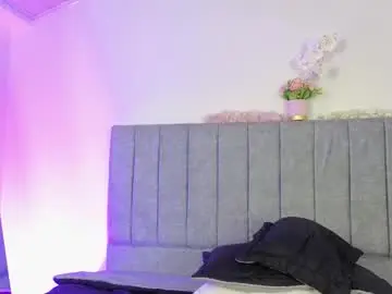 Chaturbate Free Porn Cam of curvyrosse_