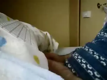 Chaturbate Live Sex Cam of perales_12345