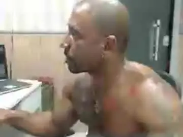 Chaturbate Live Porn of hebertgomes