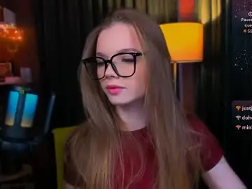 Chaturbate Live Sex Cam of leyla_sexi