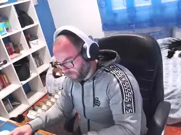 Chaturbate Live Sex Cam of ravingr3d3