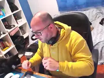 Chaturbate Free Live Porn of ravingr3d3