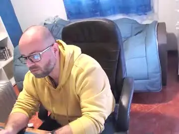 Chaturbate Live Sex Cam of ravingr3d3