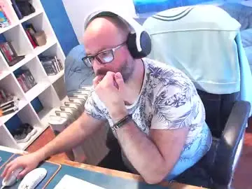 Chaturbate Live Sex Cam of ravingr3d3