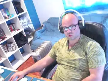 Chaturbate Live Porn of ravingr3d3