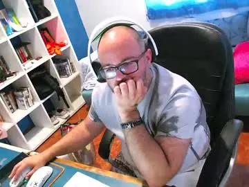 Chaturbate Adult Video Chat of ravingr3d3